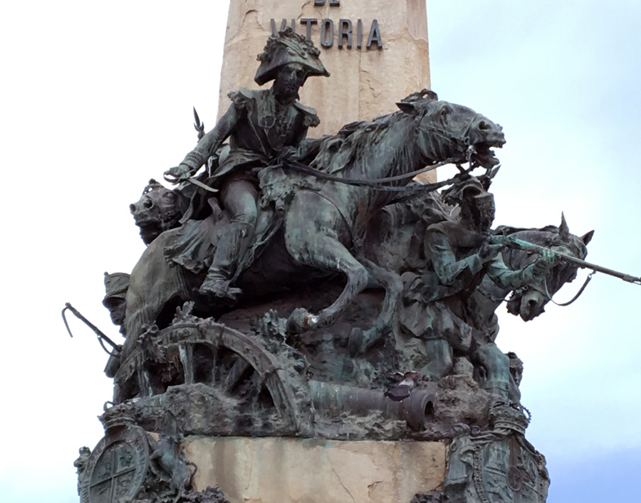 El Monumento a la Batalla de Vitoria entra en la Lista Roja por estar "muy deteriorado"