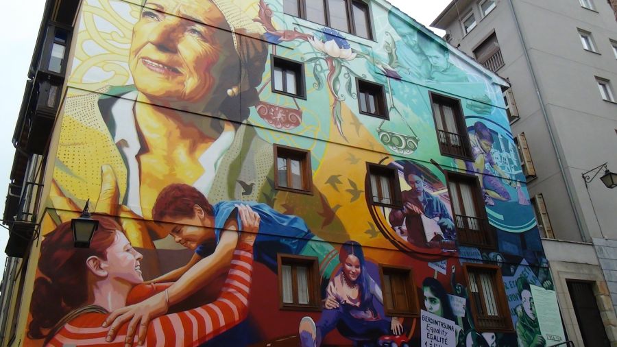 Murales en Vitoria: Fachadas que ejercen de lienzos - Gasteiz Hoy