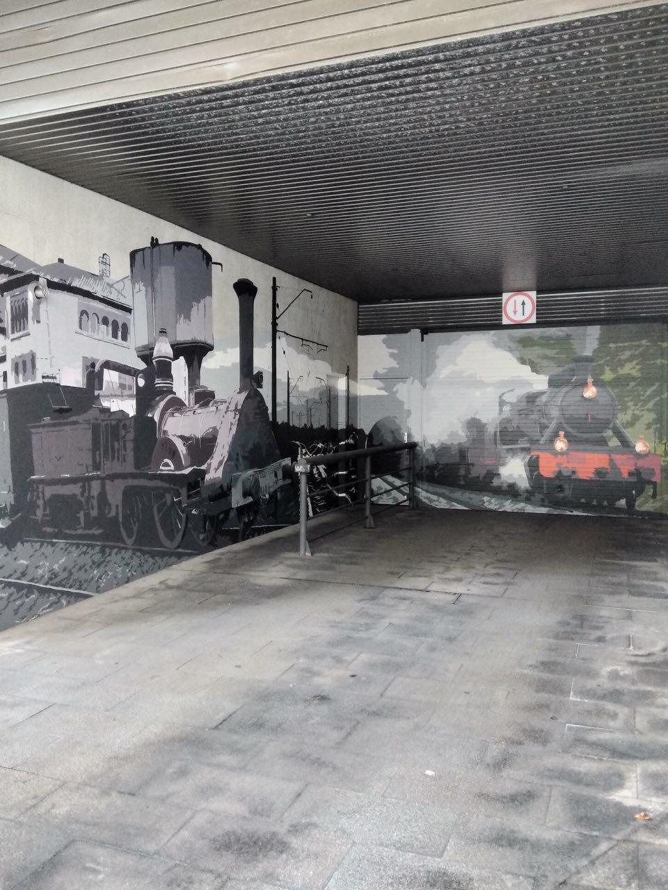 pequeños murales, Vitoria-Gasteiz, Arte Urbano, estación de tren