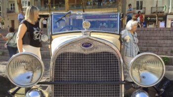 Exposición coches clásicos